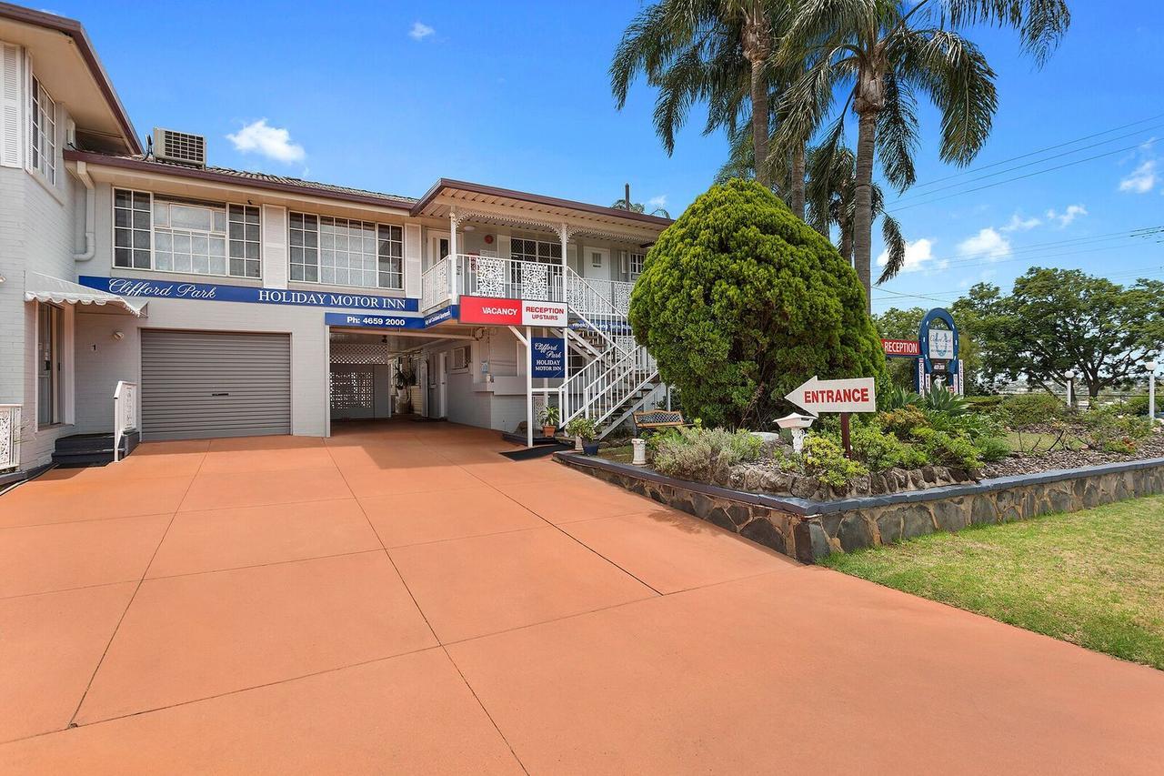 Clifford Park Motor Inn Toowoomba Εξωτερικό φωτογραφία